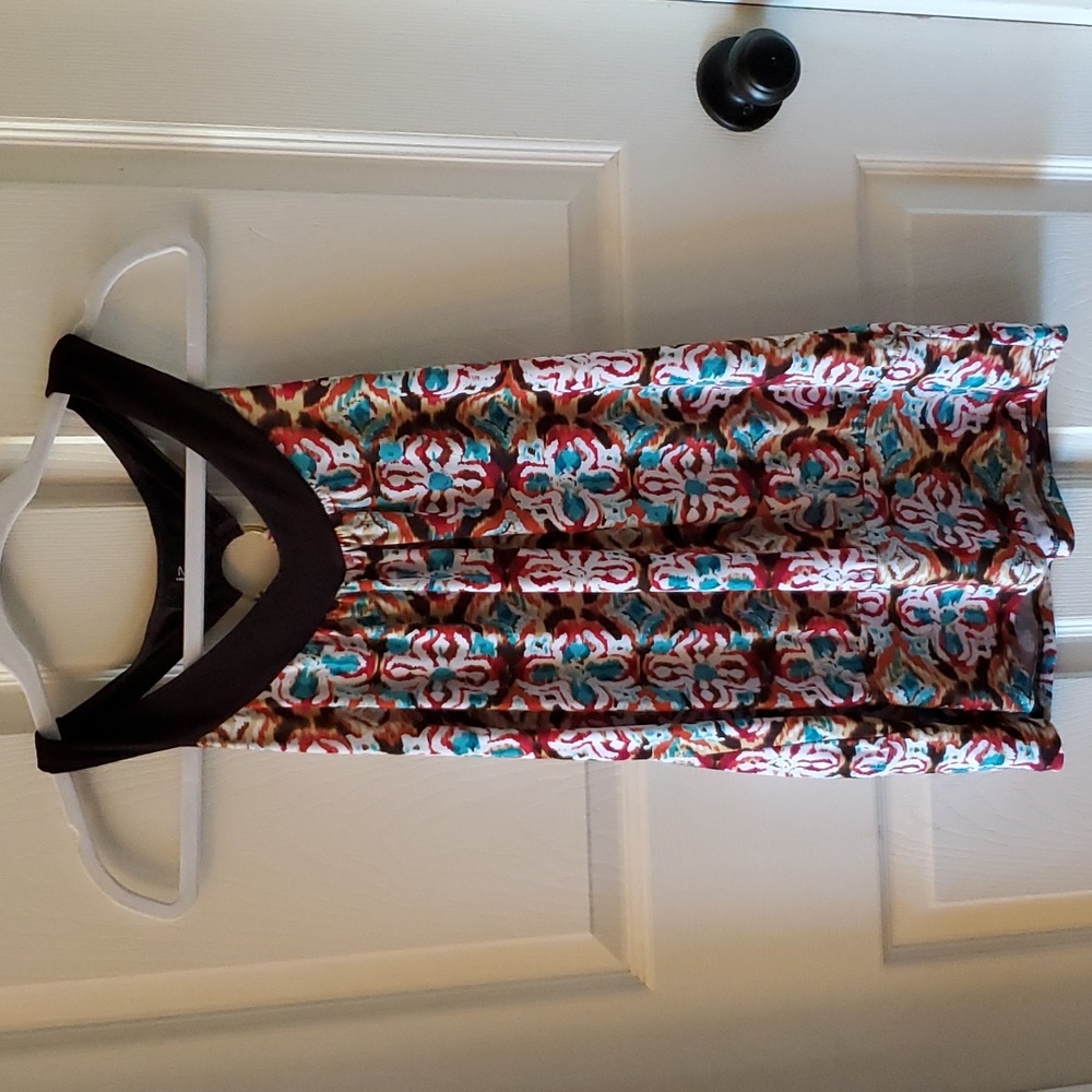 IZ Byer women's sleeveless blouse.  Size large.  Multi-colored.